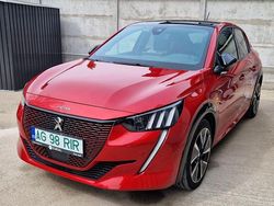 Rot Gebraucht 2022 Peugeot e-208 GT Kleinwagen | 19.500 € (Fairer Preis)