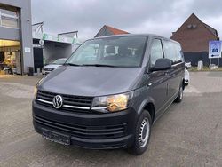 Grau Gebraucht 2018 VW Transporter Van | 17.500 €