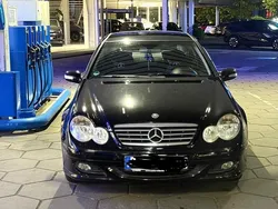 Schwarz Gebraucht 2004 Mercedes 200 Coupé | 3.500 €