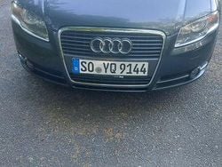 Schwarz Gebraucht 2006 Audi A4 Kombi | 1.800 € (Superpreis)