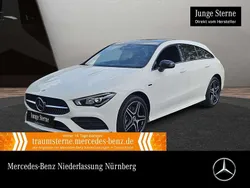 Polarweiß Gebraucht 2021 Mercedes CLA250e AMG Limousine | 30.890 € (Guter Preis)