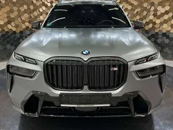 Frozen pure grey metallic Gebraucht 2024 BMW X7 M Sport SUV | 149.948 €
