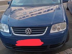 Blau Gebraucht 2004 VW Touran Van / Kleinbus | 2.700 € (Fairer Preis)