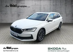 Weiß Gebraucht 2024 Skoda Superb LAURIN & KLEMENT Kombi | 46.290 €