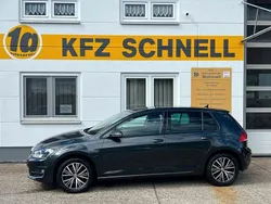 Grau Gebraucht 2016 VW Golf VII Allstar Limousine | 13.800 € (Fairer Preis)