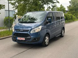 Blau Gebraucht 2017 Ford Tourneo Titanium Limousine | 21.990 € (Guter Preis)