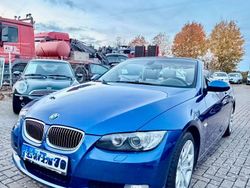 Blau Gebraucht 2007 BMW 330 Cabriolet Performance Cabrio | 6.490 € (Superpreis)