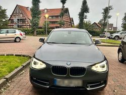 Grau Gebraucht 2013 BMW 118 Kleinwagen | 8.000 € (Fairer Preis)
