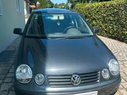 Blau Gebraucht 2003 VW Polo Kleinwagen | 1.000 €