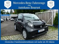 Schwarz Gebraucht 2016 Smart ForTwo Cabrio Cabrio | 11.900 € (Fairer Preis)