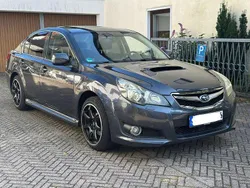 Schwarz Gebraucht 2012 Subaru Legacy Active Limousine | 2.990 €