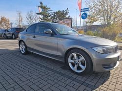 Grau Gebraucht 2010 BMW 120 Coupé Coupé | 7.900 € (Fairer Preis)