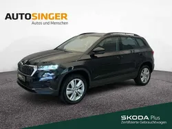 Schwarzmagic perleffekt Gebraucht 2024 Skoda Karoq Selection SUV | 27.980 € (Superpreis)