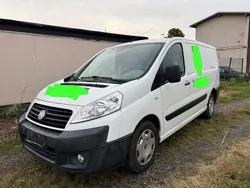 Weiß Gebraucht 2012 Fiat Scudo Van / Kleinbus | 3.590 €