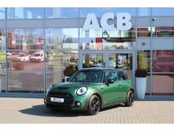 Grün foliert midnight black (metallic) Gebraucht 2015 Mini Cooper S Kleinwagen | 17.900 € (Etwas zu teuer)