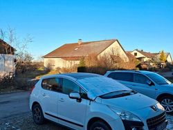 Weiß Gebraucht 2010 Peugeot 3008 Business-Line Limousine | 4.300 € (Fairer Preis)