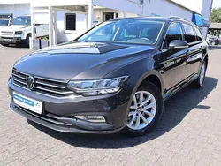 Manganese gray metallic Gebraucht 2023 VW Passat Business Kombi | 24.975 € (Superpreis)