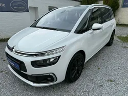 Weiß Gebraucht 2018 Citroën C4 SpaceTourer Van / Kleinbus | 14.290 € (Fairer Preis)