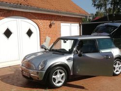 Silber Gebraucht 2004 Mini ONE Kleinwagen | 3.990 € (Fairer Preis)