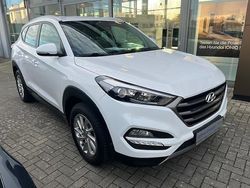 Weiß Gebraucht 2016 Hyundai Tucson Intro Edition SUV | 15.480 € (Fairer Preis)