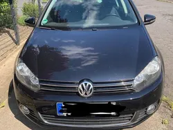 Schwarz Gebraucht 2011 VW Golf VI Style Kleinwagen | 8.500 € (Etwas zu teuer)