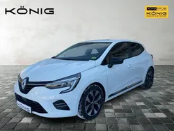 Weiß Gebraucht 2023 Renault Clio V Evolution Kleinwagen | 14.799 € (Fairer Preis)