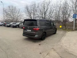 Grau Gebraucht 2022 VW T7 Edition Van | 38.500 €