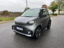 Schwarz Gebraucht 2021 Smart ForTwo Coupé Coupé | 9.999 € (Guter Preis)