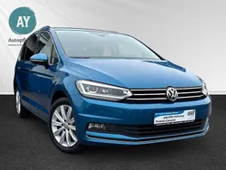 Blau Gebraucht 2017 VW Touran Highline Van / Kleinbus | 24.450 € (Guter Preis)