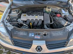 Gebraucht 2004 Renault Clio II Kleinwagen | 1.900 € (Guter Preis)