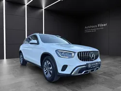 Weiß Gebraucht 2019 Mercedes GLC220 SUV | 32.890 € (Etwas zu teuer)