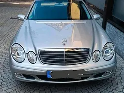 Silber Gebraucht 2003 Mercedes E200 Limousine | 4.250 € (Superpreis)