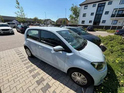 Blau Gebraucht 2012 VW up! move up! Kleinwagen | 5.000 € (Guter Preis)