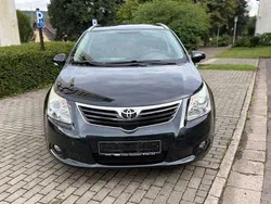 Schwarz Gebraucht 2011 Toyota Avensis Edition Kombi | 4.700 € (Superpreis)