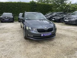 Quarzgrau metallic Gebraucht 2019 Skoda Octavia Style Kombi | 13.799 € (Fairer Preis)