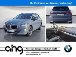 Sparkling kupfergrau metallic Gebraucht 2024 BMW 218 Luxury Line Van / Kleinbus | 36.560 € (Etwas zu teuer)