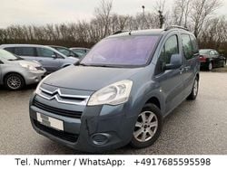 Grau Gebraucht 2008 Citroën Berlingo Van / Kleinbus | 2.900 € (Fairer Preis)
