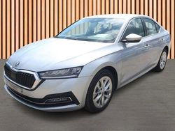 Silber Gebraucht 2021 Skoda Octavia Style Limousine | 20.980 € (Guter Preis)