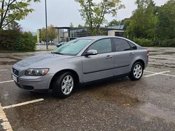 Silber Gebraucht 2006 Volvo S40 Limousine | 2.490 €