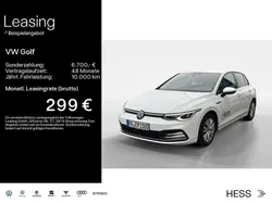 Oryxwhite perlmutteffekt Gebraucht 2023 VW Golf VIII Style Limousine | 27.395 € (Superpreis)