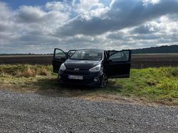 Schwarz Gebraucht 2015 Hyundai i10 Trend Kleinwagen | 7.100 € (Fairer Preis)