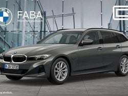 Grau Gebraucht 2022 BMW 330e Shadowline Kombi | 31.790 € (Fairer Preis)