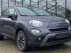Grau Gebraucht 2023 Fiat 500X Cross SUV | 19.280 € (Fairer Preis)