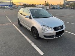 Silber Gebraucht 2008 VW Polo United Kleinwagen | 1.600 €