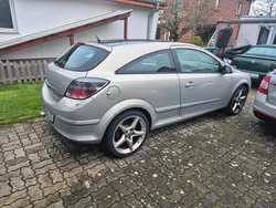 Gold Gebraucht 2007 Opel Astra GTC Kleinwagen | 2.800 € (Fairer Preis)