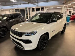 Weiß Gebraucht 2023 Jeep Compass SUV | 42.350 €