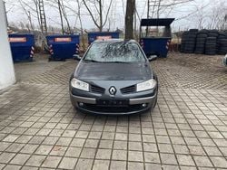 Grau Gebraucht 2006 Renault Mégane Cabriolet Dynamique Cabrio | 1.299 € (Superpreis)