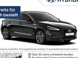 Blau Neu 2025 Hyundai i30 N Line Limousine | 30.970 € (Etwas zu teuer)