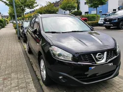 Schwarz Gebraucht 2013 Nissan Qashqai +2 Acenta SUV | 3.995 € (Guter Preis)