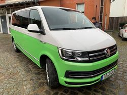 Weiß Gebraucht 2018 VW Caravelle S Van / Kleinbus | 28.500 € (Etwas zu teuer)